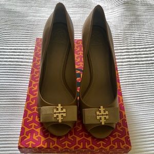 Tory Burch wedges